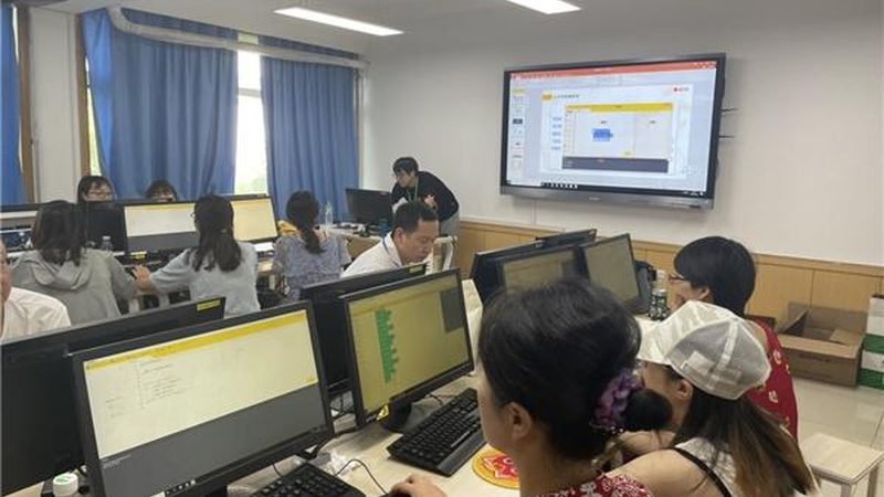 叉车证周末速成班，靠谱吗？揭秘叉车证培训的真相